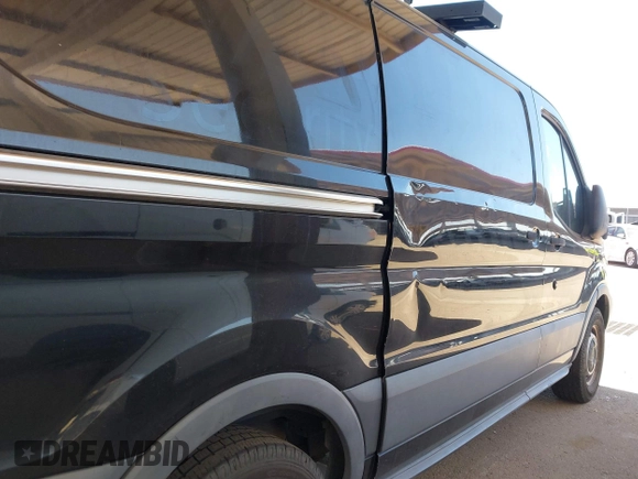 2015 Ford Transit Cargo с VIN 1FTYE1YM1FKA21650, выставлен на аукционе IAAI как лот 40187004 с пробегом 173 971 миль миль и . История ставок и продаж доступна на DreamBid. Изображение 16.
