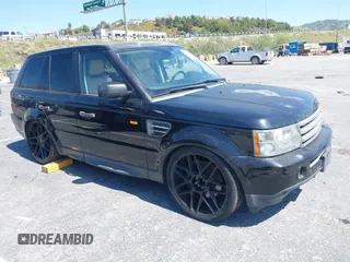 2008 Land Rover Range Rover Sport SC with VIN SALSH23428A178955, listed as a IAAI auction lot 39029918 with 132,303 mi miles. Bid and sale history available at carsss.com. Image 1.