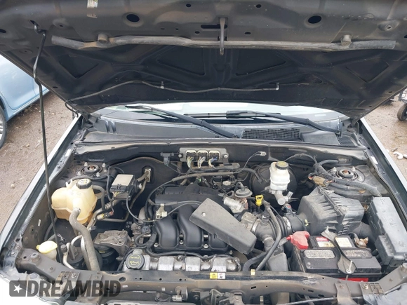2008 Ford Escape XLT with VIN 1FMCU03188KB27273, listed as a IAAI auction lot 42196068 with 164,482 mi miles and . Bid and sale history available at DreamBid. Image 10.