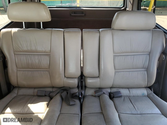 1996 Toyota Land Cruiser with VIN JT3HJ85J3T0114471, listed as a Copart auction lot 52954355 with 291,853 mi miles and Clean Title. Bid and sale history available at carsss.com. Image 10.