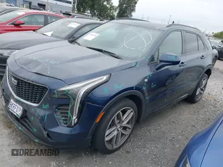 2019 Cadillac XT4 FWD Sport with VIN 1GYFZER47KF188903, listed as a IAAI auction lot 42391438 with 29,193 mi miles and . Bid and sale history available at DreamBid. Image 2.
