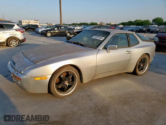 1986 Porsche 944 with VIN WP0AA0959GN151528, listed as a Copart auction lot 53332365 with 142,459 mi miles and Clean Title. Bid and sale history available at carsss.com. Image 1.