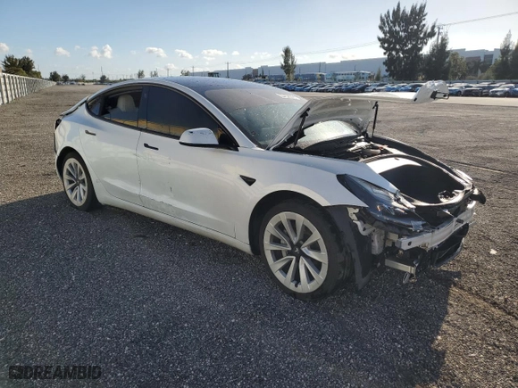 2021 Tesla Model 3 Standard Range Plus with VIN 5YJ3E1EA6MF032335, listed as a Copart auction lot 44945325 with NaN miles and Clean Title. Bid and sale history available at carsss.com. Image 4.