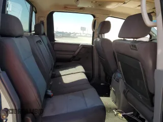 2007 Nissan Titan XE with VIN 1N6BA07A87N216984, listed as a Copart auction lot 46000555 with 152,238 mi miles and Clean Title. Bid and sale history available at carsss.com. Image 10.