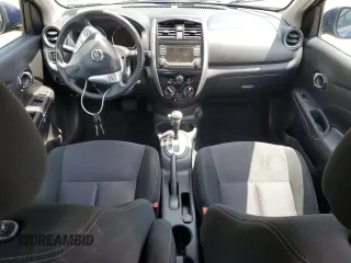 2018 Nissan Versa SV z VIN 3N1CN7AP8JL811197, wystawiony jako Copart lot #55930455 z przebiegiem 51 433 mil mil oraz Nie do naprawy. Historia ofert i sprzedaży dostępna na DreamBid. Obrazek 8.