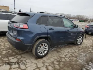 2021 Jeep Cherokee Latitude with VIN 1C4PJLCB3MD196105, listed as a Copart auction lot 44984435 with 32,155 mi miles and Salvage Title. Bid and sale history available at carsss.com. Image 3.