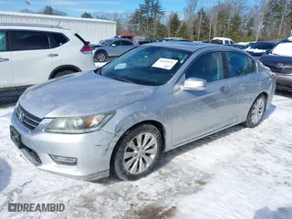 2013 Honda Accord Sdn EX-L with VIN 1HGCR2F81DA040326, listed as a IAAI auction lot 41632971 with 151,032 mi miles. Bid and sale history available at carsss.com. Image 17.