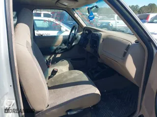 2002 Ford Ranger XL with VIN 1FTYR14V62PB53609, listed as a IAAI auction lot 41851892 with 225,501 mi miles. Bid and sale history available at carsss.com. Image 5.