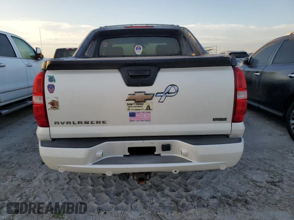 2010 Chevrolet Avalanche LTZ with VIN 3GNVKGE01AG262602, listed as a Copart auction lot 75696044 with Not Provided miles and Non Repairable. Bid and sale history available at DreamBid. Image 6.