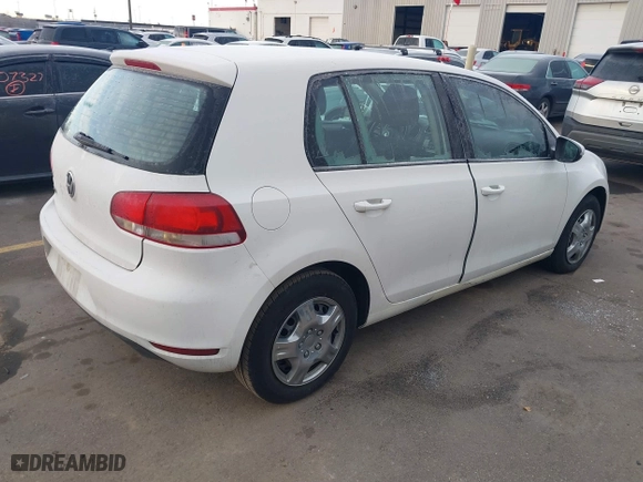 2010 Volkswagen Golf with VIN WVWDB7AJ6AW406990, listed as a IAAI auction lot 41506320 with 152,692 mi miles. Bid and sale history available at carsss.com. Image 4.