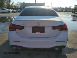 2019 Mercedes-Benz A 220 z VIN WDD3G4EB9KW023454, wystawiony jako Copart lot #50461225 z przebiegiem 26 915 mil mil oraz Nie do naprawy. Historia ofert i sprzedaży dostępna na DreamBid. Obrazek 6.