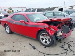 2013 Dodge Challenger SXT z VIN 2C3CDYAG9DH592886, wystawiony jako IAAI lot #41507269 z przebiegiem 164 944 mil mil oraz . Historia ofert i sprzedaży dostępna na DreamBid. Obrazek 1.