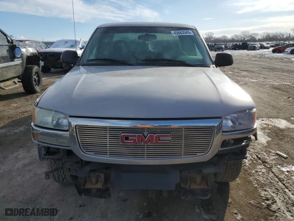 2005 GMC New Sierra 1500 SLE with VIN 1GTEC19V45Z147507, listed as a Copart auction lot 45663545 with 134,035 mi miles and Salvage Title. Bid and sale history available at carsss.com. Image 5.