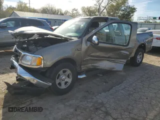 2002 Ford F-150 XL with VIN 1FTRX17262NC01116, listed as a Copart auction lot 80326534 with 0 mi miles and Salvage Title. Bid and sale history available at carsss.com. Image 1.