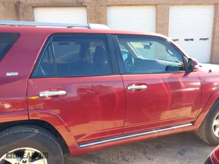 2011 Toyota 4Runner SR5 with VIN JTEZU5JR0B5023964, listed as a IAAI auction lot 41680096 with 245,326 mi miles. Bid and sale history available at carsss.com. Image 14.