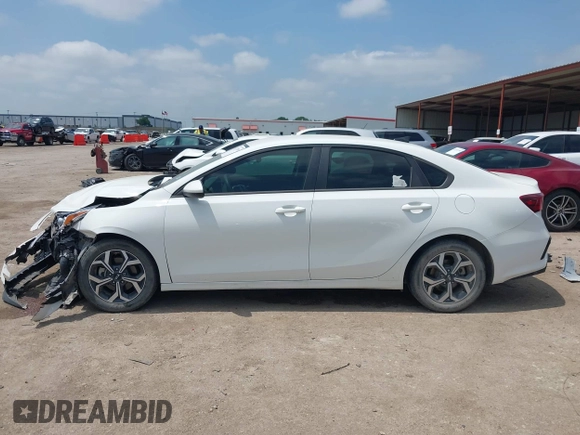 2021 Kia Forte LXS с VIN 3KPF24AD5ME378373, выставлен на аукционе IAAI как лот 42117497 с пробегом 66 934 миль миль и . История ставок и продаж доступна на DreamBid. Изображение 14.