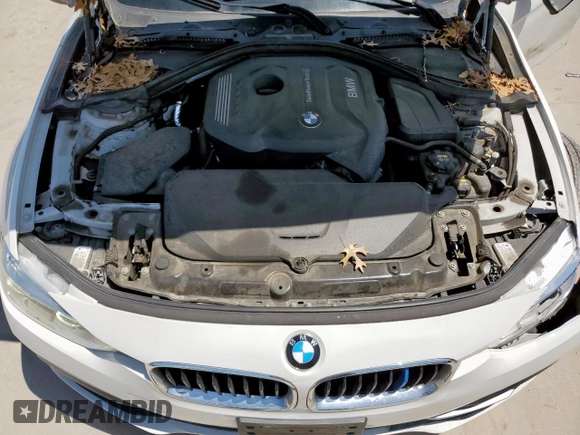2018 BMW 3 Series 330i with VIN WBA8B9C57JEE80972, listed as a Copart auction lot 61270255 with 81,658 mi miles and Salvage title. Bid and sale history available at DreamBid. Image 11.