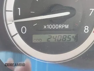 2004 Toyota Sienna XLE z VIN 5TDZA22C04S005175, wystawiony jako IAAI lot #42066920 z przebiegiem 240 854 mil mil oraz . Historia ofert i sprzedaży dostępna na DreamBid. Obrazek 15.