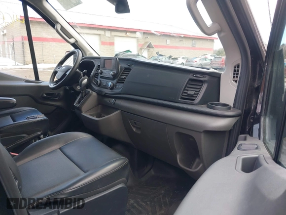 2020 Ford Transit Cargo with VIN 1FTBR3XG9LKB75293, listed as a IAAI auction lot 41657375 with 104,280 mi miles and . Bid and sale history available at DreamBid. Image 5.