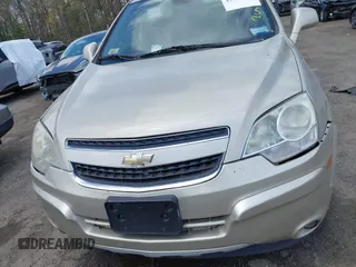2014 Chevrolet Captiva Sport LT with VIN 3GNAL3EK1ES560043, listed as a IAAI auction lot 42049586 with 149,268 mi miles. Bid and sale history available at carsss.com. Image 6.