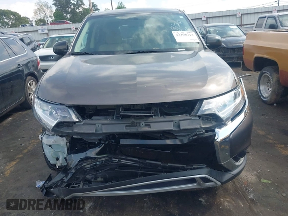 2020 Mitsubishi Outlander ES with VIN JA4AD2A32LZ038644, listed as a IAAI auction lot 42106213 with 61,919 mi miles and . Bid and sale history available at DreamBid. Image 12.