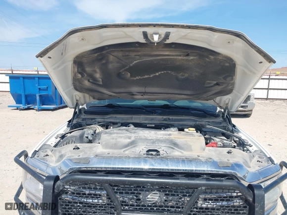 2022 Ram 2500 Tradesman with VIN 3C6UR5HL1NG213746, listed as a IAAI auction lot 41917608 with 133,775 mi miles. Bid and sale history available at carsss.com. Image 10.
