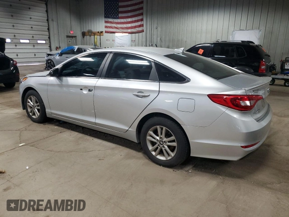 2017 Hyundai Sonata 2.4L z VIN 5NPE24AFXHH517525, wystawiony jako Copart lot #59857265 z przebiegiem 172 374 mil mil oraz Nie do naprawy • Non repairable. Historia ofert i sprzedaży dostępna na DreamBid. Obrazek 2.
