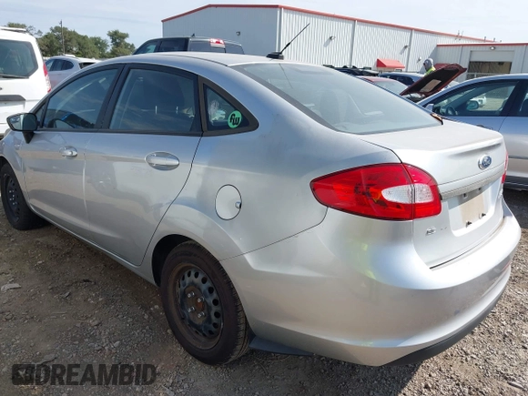 2011 Ford Fiesta SE z VIN 3FADP4BJXBM198683, wystawiony jako IAAI lot #42321736 z przebiegiem 138 674 mil mil oraz . Historia ofert i sprzedaży dostępna na DreamBid. Obrazek 3.