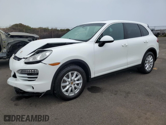 2014 Porsche Cayenne with VIN WP1AA2A21ELA96609, listed as a Copart auction lot 45819215 with 37,746 mi miles and Salvage Title. Bid and sale history available at DreamBid. Image 1.