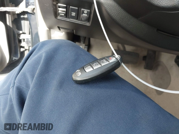 2005 Infiniti G35 with VIN JNKCV51E65M207822, listed as a IAAI auction lot 42245799 with 159,007 mi miles and . Bid and sale history available at DreamBid. Image 11.