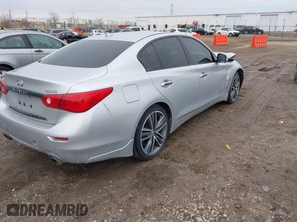 2014 Infiniti Q50 Hybrid Sport with VIN JN1AV7AR3EM703431, listed as a IAAI auction lot 41710414 with 213,611 mi miles. Bid and sale history available at carsss.com. Image 4.