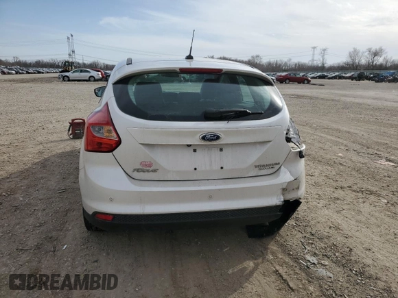 2014 Ford Focus Titanium with VIN 1FADP3N2XEL175862, listed as a Copart auction lot 49873695 with 90,341 mi miles and Salvage title. Bid and sale history available at DreamBid. Image 6.