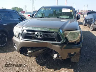 2014 Toyota Tacoma with VIN 5TFLU4EN2EX108616, listed as a IAAI auction lot 42456403 with 112,074 mi miles and . Bid and sale history available at DreamBid. Image 6.