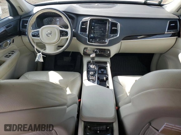 2019 Volvo XC90 Momentum with VIN YV4102PK0K1431214, listed as a Copart auction lot 52449915 with 204,867 mi miles and Salvage Title. Bid and sale history available at carsss.com. Image 8.