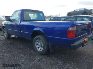 2004 Ford Ranger XL with VIN 1FTYR10U94PA00187, listed as a IAAI auction lot 40892182 with 83,663 mi miles. Bid and sale history available at carsss.com. Image 3.