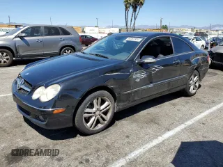 2009 Mercedes-Benz CLK 350 with VIN WDBTJ56H39F268702, listed as a Copart auction lot 68367854 with 144,115 mi miles and Salvage Title. Bid and sale history available at carsss.com. Image 1.
