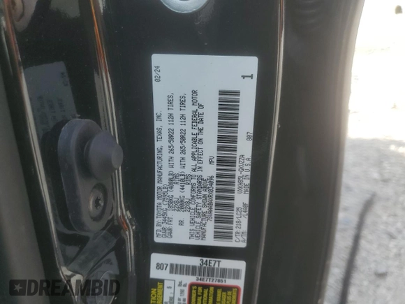 2024 Toyota Sequoia SR5 with VIN 7SVAAABAXRX034096, listed as a Copart auction lot 67453684 with 0 mi miles and Salvage Title. Bid and sale history available at carsss.com. Image 13.