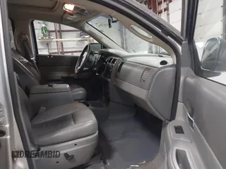 2005 Dodge Durango Limited with VIN 1D8HB58D15F528525, listed as a IAAI auction lot 41917956 with 254,372 mi miles and . Bid and sale history available at DreamBid. Image 5.
