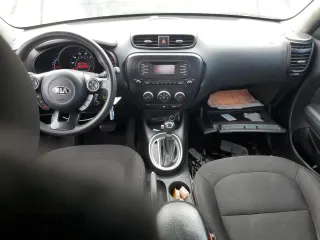 2015 Kia Soul with VIN KNDJN2A28F7162041, listed as a Copart auction lot 65776184 with 126,848 mi miles and Non Repairable. Bid and sale history available at DreamBid. Image 8.