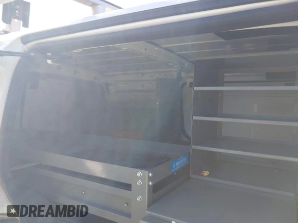 2020 Ford Transit Connect XL z VIN NM0LS7E2XL1457646, wystawiony jako IAAI lot #42692834 z przebiegiem 81 656 mil mil oraz . Historia ofert i sprzedaży dostępna na DreamBid. Obrazek 8.