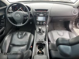2004 Mazda RX-8 z VIN JM1FE173140124592, wystawiony jako Copart lot #61025055 z przebiegiem 120 360 mil mil oraz Czysty tytuł • Clean title. Historia ofert i sprzedaży dostępna na DreamBid. Obrazek 8.