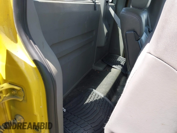 2006 Ford F-150 XL with VIN 1FTRF12W26NB62270, listed as a IAAI auction lot 42521138 with 128,316 mi miles and . Bid and sale history available at DreamBid. Image 8.