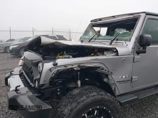 2016 Jeep Wrangler Unlimited 75th Anniversary with VIN 1C4BJWEG6GL170760, listed as a IAAI auction lot 41953745 with 72,827 mi miles and . Bid and sale history available at DreamBid. Image 6.