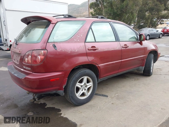 2000 Lexus RX 300 with VIN JT6HF10UXY0148220, listed as a IAAI auction lot 42105078 with 250,618 mi miles. Bid and sale history available at carsss.com. Image 4.