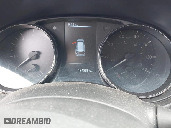 2017 Nissan Rogue SL with VIN JN8AT2MVXHW013039, listed as a IAAI auction lot 42264333 with 124,589 mi miles and . Bid and sale history available at DreamBid. Image 7.