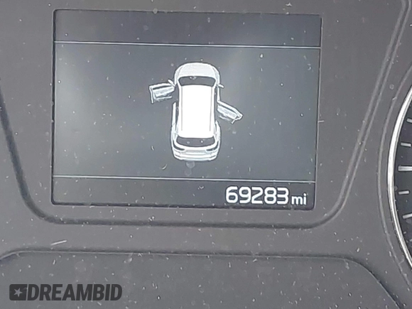 2019 Kia Sorento LX with VIN 5XYPGDA36KG439646, listed as a IAAI auction lot 42146551 with 69,283 mi miles. Bid and sale history available at carsss.com. Image 15.