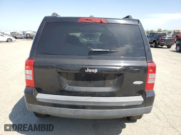 2017 Jeep Patriot Latitude with VIN 1C4NJPFB1HD184633, listed as a Copart auction lot 52252965 with 159,773 mi miles and Salvage Title. Bid and sale history available at DreamBid. Image 6.