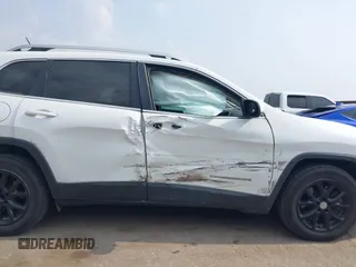 2017 Jeep Cherokee Latitude with VIN 1C4PJLCB7HW649748, listed as a IAAI auction lot 42316191 with 133,660 mi miles and . Bid and sale history available at DreamBid. Image 6.