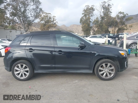 2015 Mitsubishi Outlander Sport 2.4 GT with VIN 4A4AP4AW0FE058530, listed as a IAAI auction lot 41554789 with 64,013 mi miles. Bid and sale history available at carsss.com. Image 13.