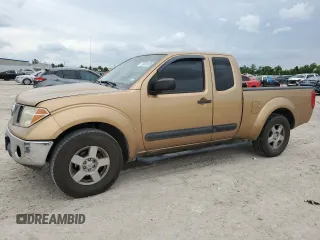 2005 Nissan Frontier SE with VIN 1N6AD06U05C402400, listed as a Copart auction lot 55028935 with 121,827 mi miles and Salvage title. Bid and sale history available at DreamBid. Image 1.